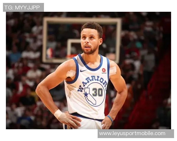 罗马诺透露S希门尼斯或将接受脚踝手术米兰关注菲尔克鲁格转会动态 罗马诺透露S希门尼斯或将接受脚踝手术米兰关注菲尔克鲁格转会动态