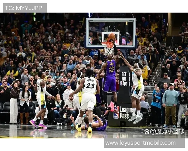 詹姆斯东契奇再显神威25分5篮板10助攻追平湖人传奇韦斯特与贝勒辉煌成就