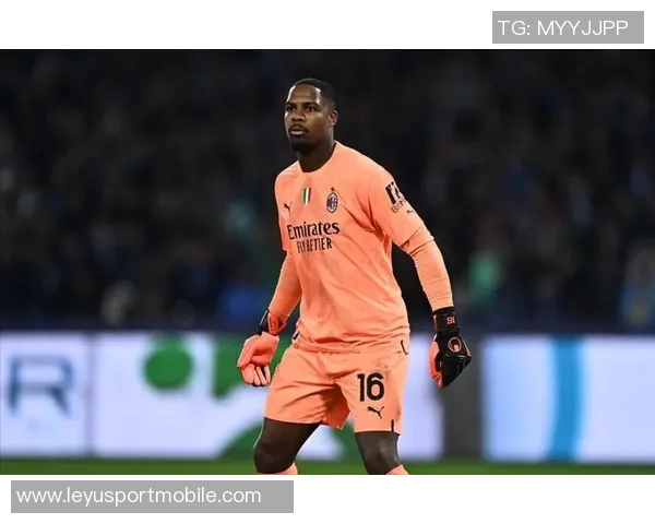 前教练称雨果索萨身材高大技术出众有潜力接替米兰门将迈尼昂