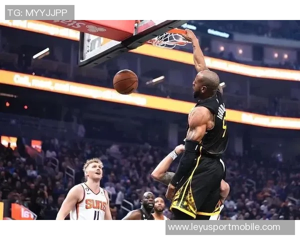 伊戈达罗盛赞杰伦格林挡拆后出手迅速传球配合默契