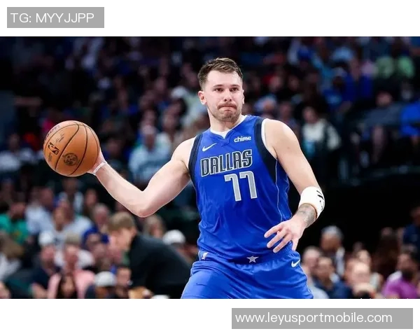 东契奇谈与詹姆斯默契提升彼此理解更深刻共同追求胜利